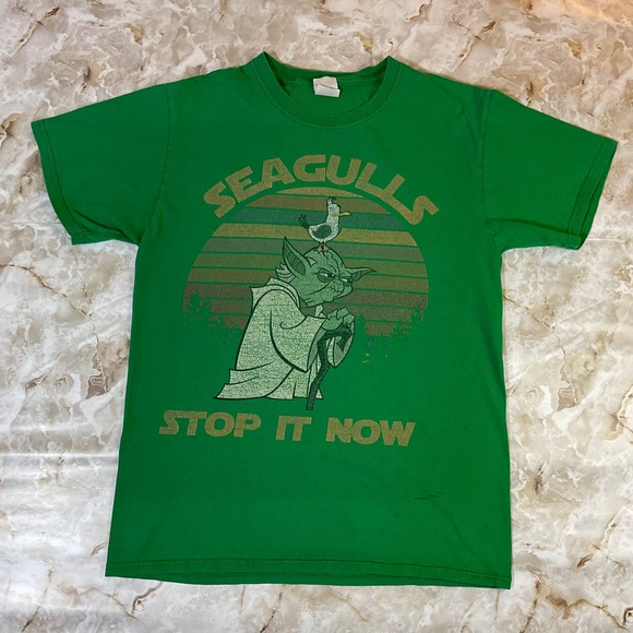 Fruit of the Loom Other - Star Wars Yoda "Seagulls Stop It Now" Graphic Tee Green Size S Funny Meme Shirt